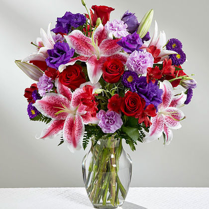 The FTD Stunning Beauty Bouquet - Premium