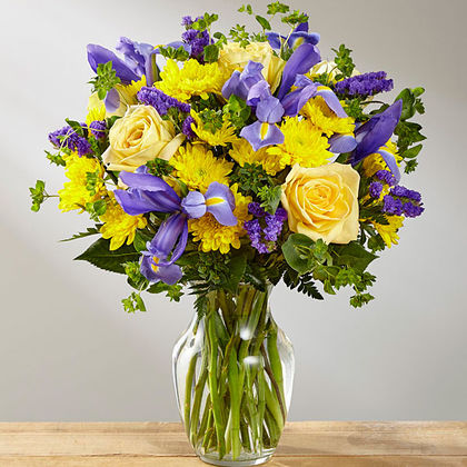 The FTD Cottage View Bouquet - Premium