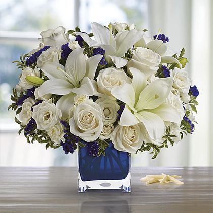Teleflora's Sapphire Skies Bouquet