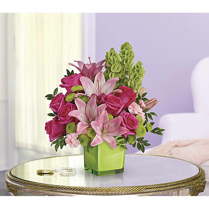 Teleflora's In Love With Lime Bouquet