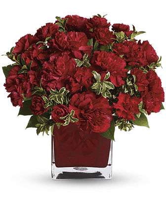 Teleflora's Precious Love - Deluxe
