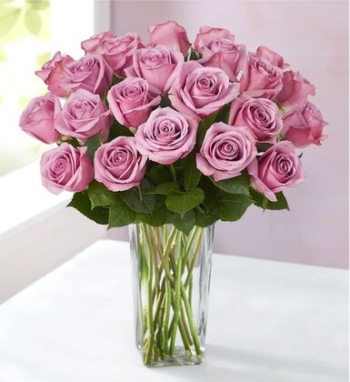 Purple Roses in a Vase - Deluxe